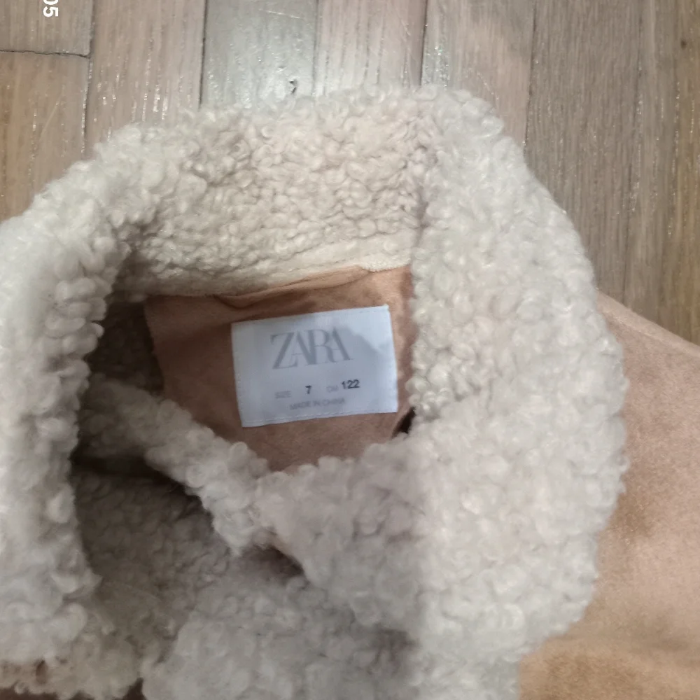 Zara Tan Faux Shearling Jacket Kids Size 7